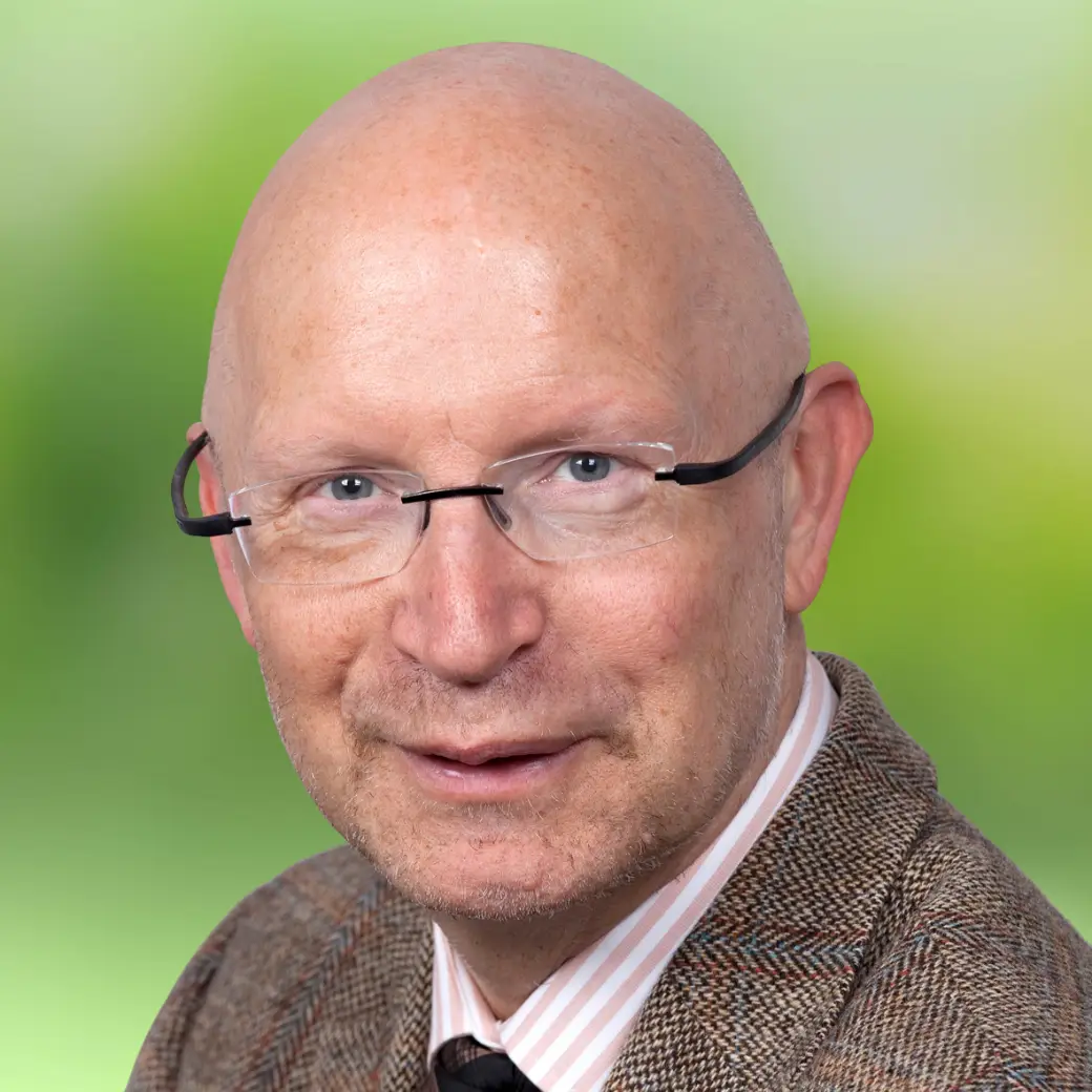 Prof. Dr. Hartmut Schröder